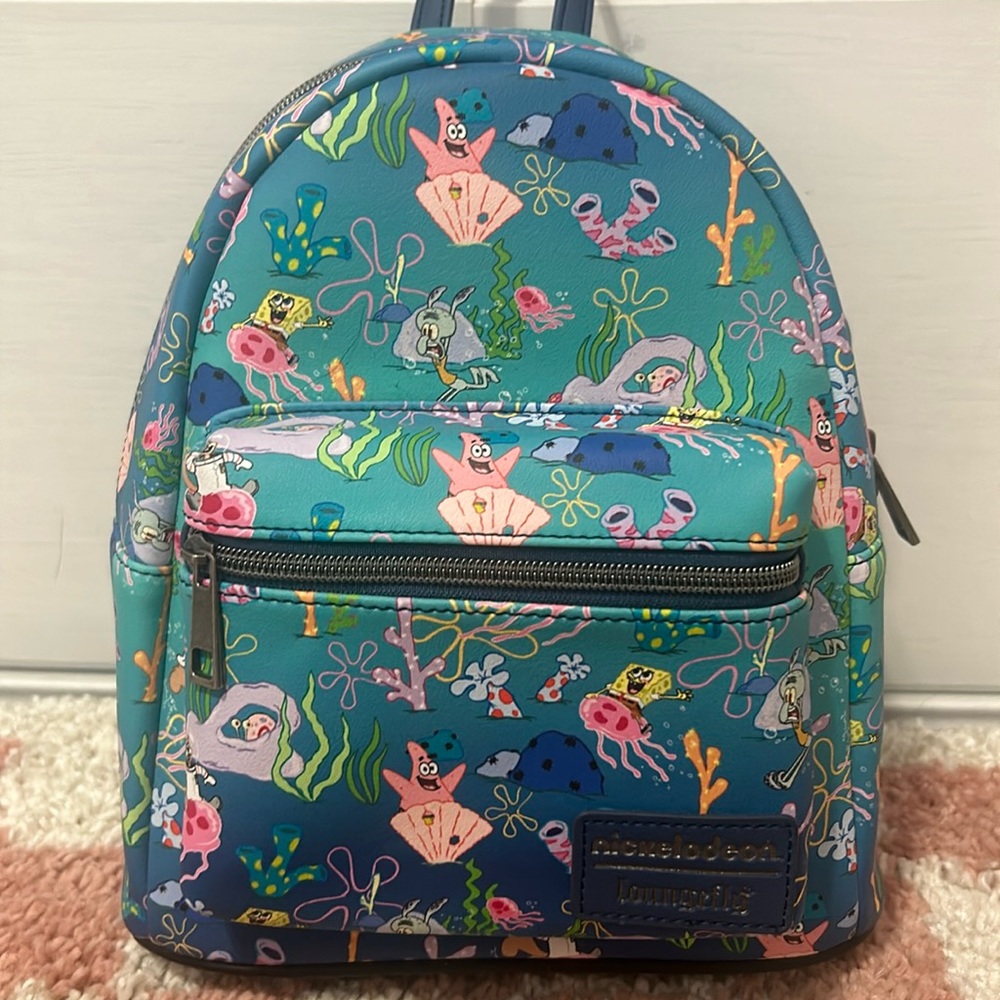 NEW WITH TAGS SpongeBob Loungefly mini backpack